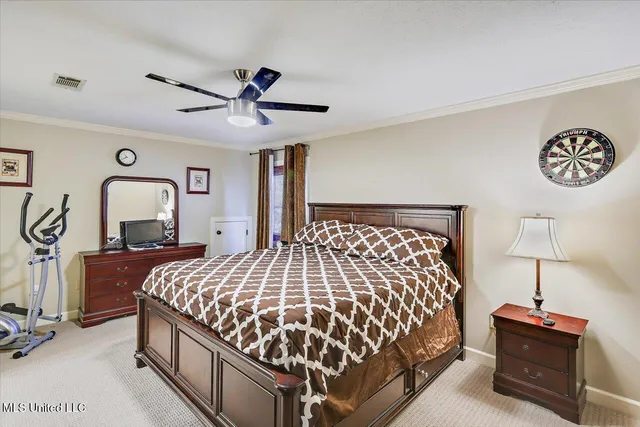 $469,900 | 2 White Oak Place, Clinton, MS 39056