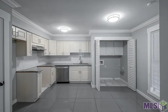 $235,000 | 12320-12322 Warfield Avenue, Baton Rouge, LA 70815