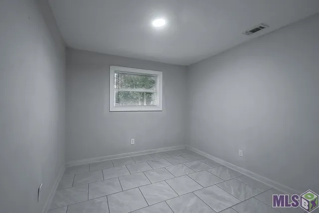 $235,000 | 12320-12322 Warfield Avenue, Baton Rouge, LA 70815