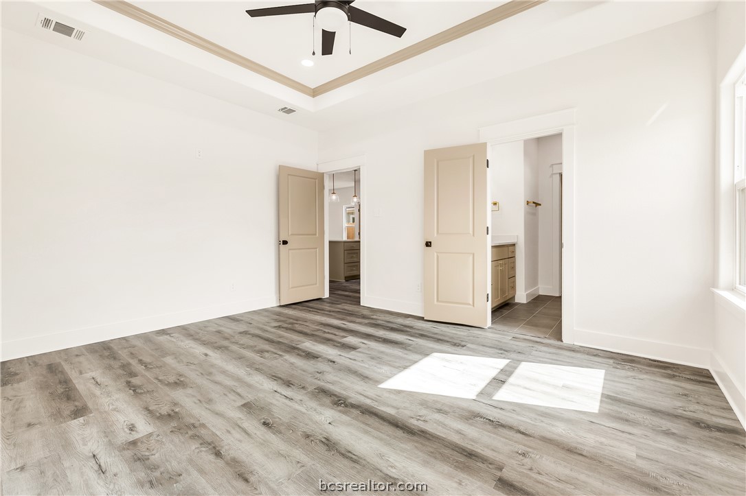 209 Lock Lane Bryan, TX 77803 - Photo 8 of 18