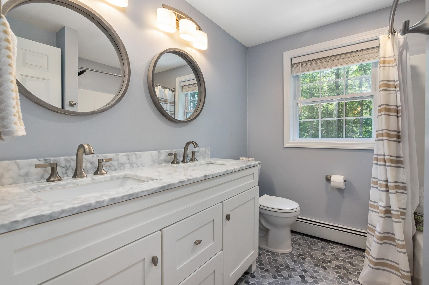 2 Chapman Way Exeter, NH 03833 - Photo 10 of 39 Gallery Image 10