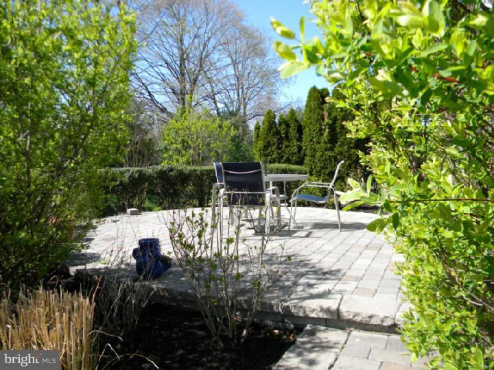 10 Cypress Point Road Westampton, NJ 08060 - Photo 23 of 24 Patio