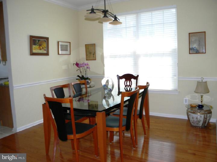 10 Cypress Point Road Westampton, NJ 08060 - Photo 4 of 24 Dining Room