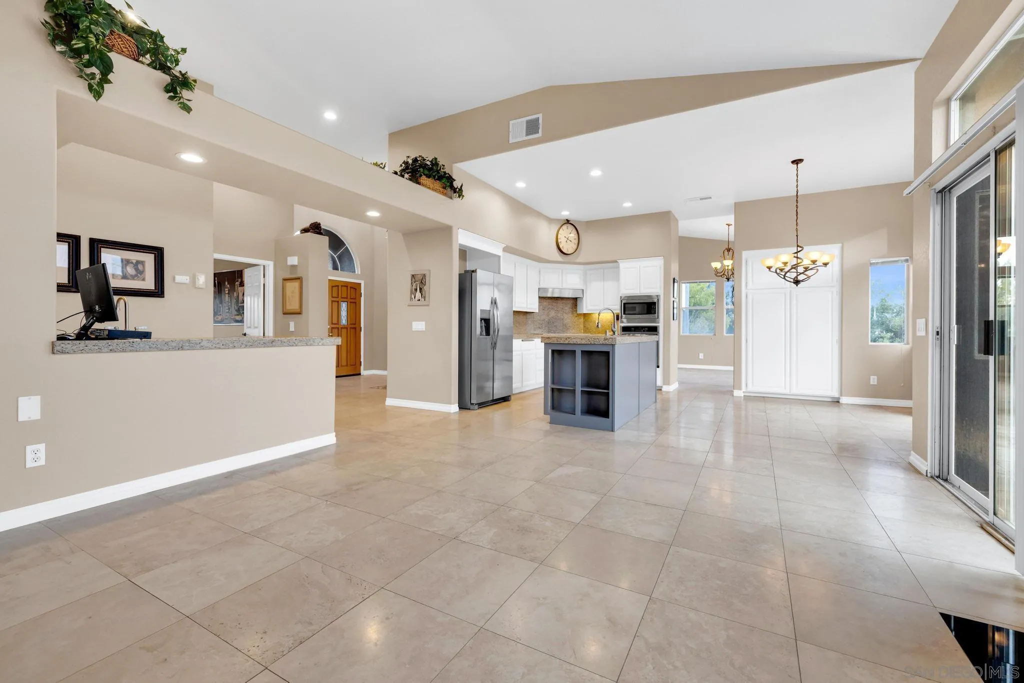 1019 Bremen Way Alpine, CA 91901 - Photo 34 of 68