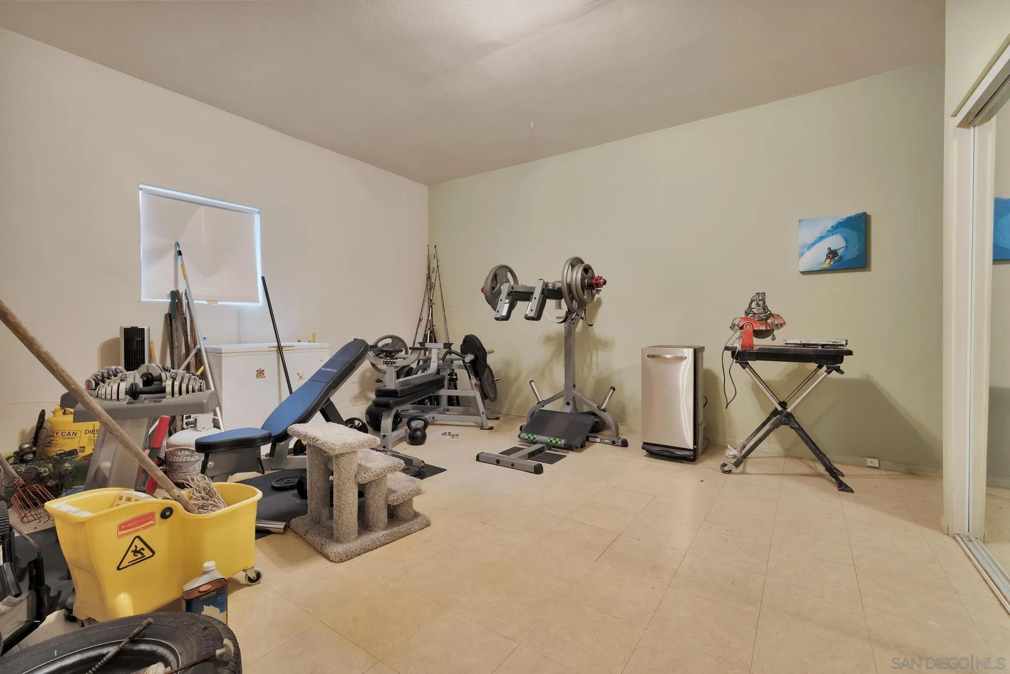 1019 Bremen Way Alpine, CA 91901 - Photo 35 of 68 a view of a room with gym equipment