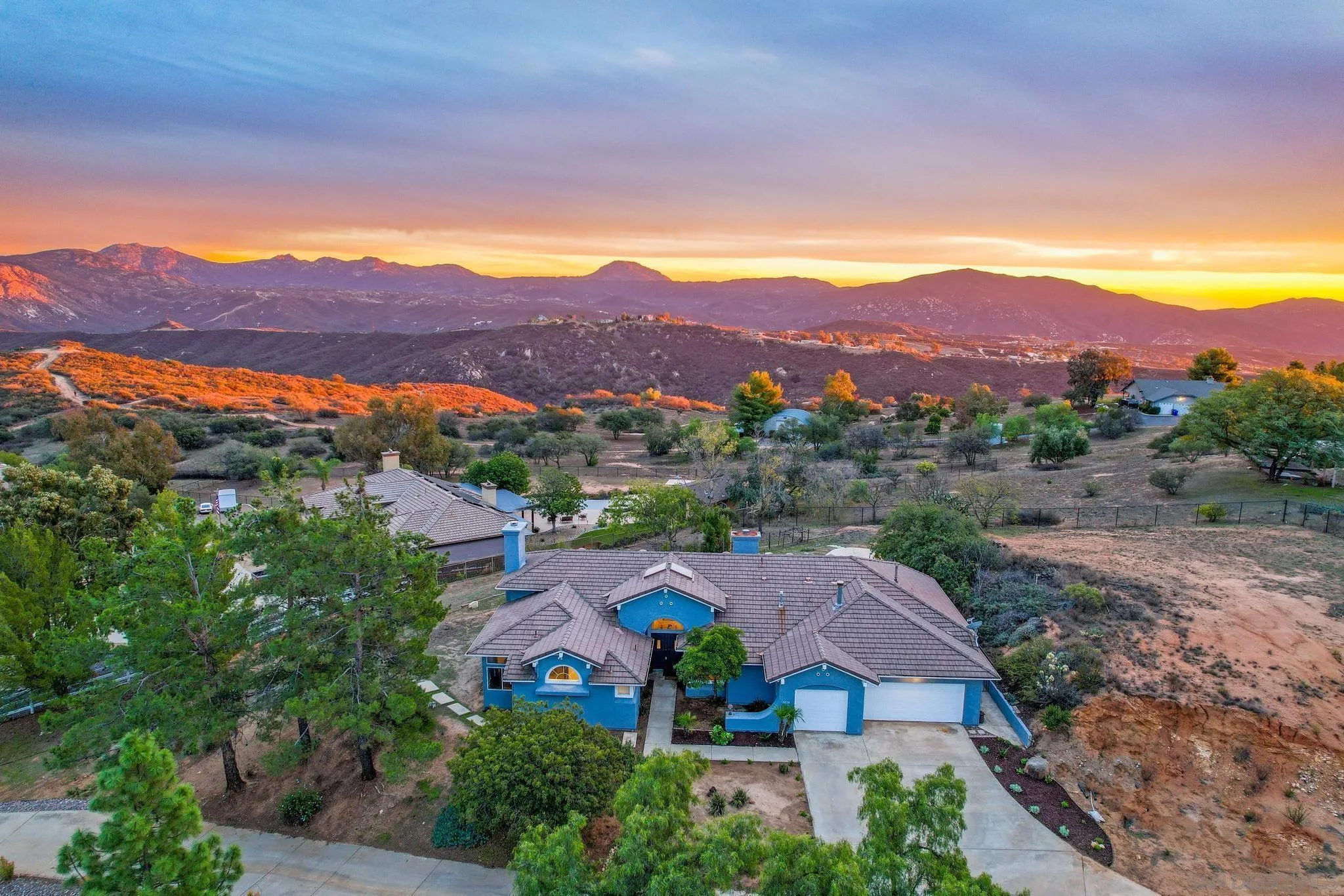 1019 Bremen Way Alpine, CA 91901 - Photo 62 of 68 an aerial view of residential houses and outdoor space