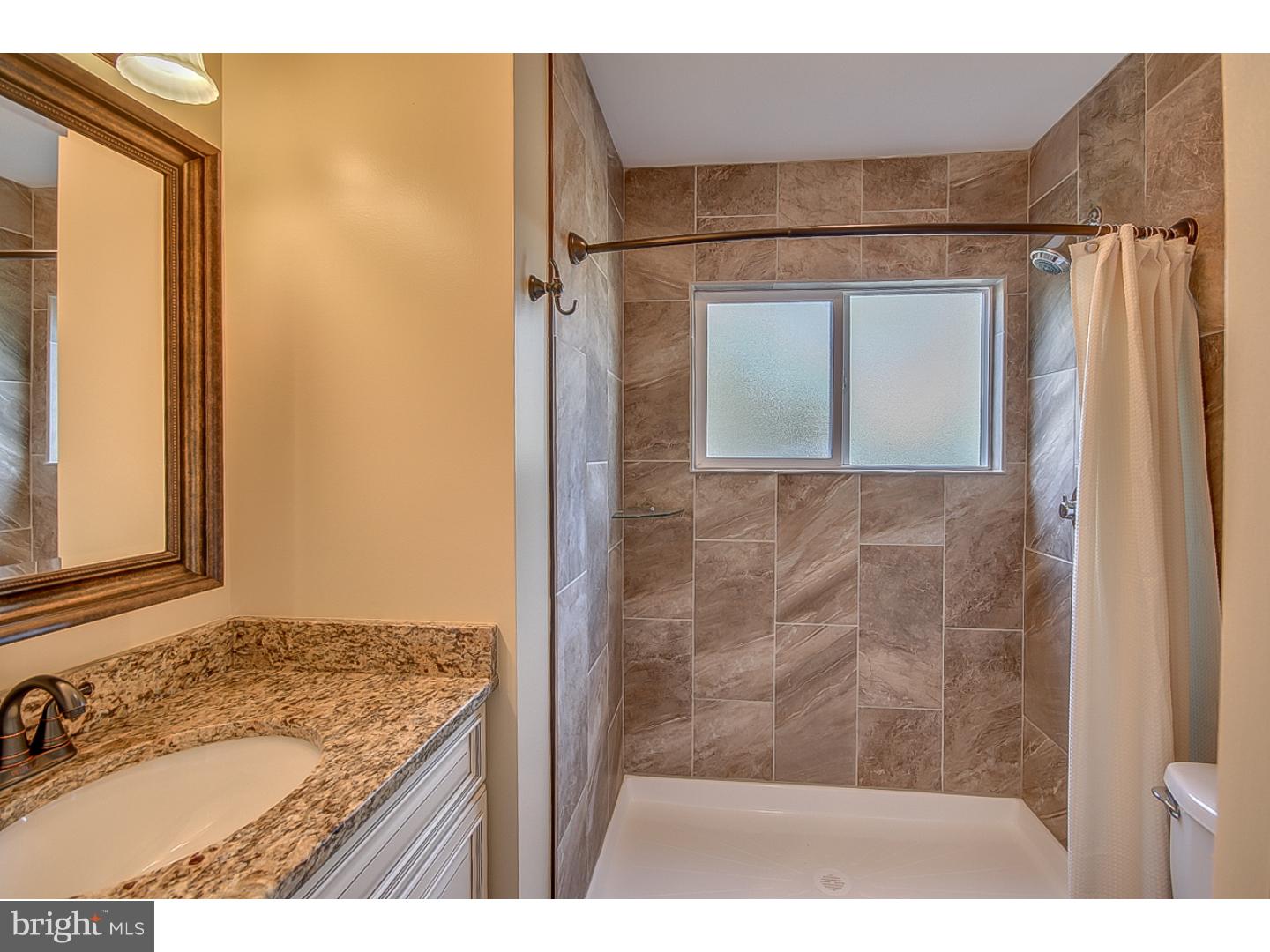 82 Hollow Road Levittown, PA 19056 - Photo 17 of 23 Gallery Image 17
