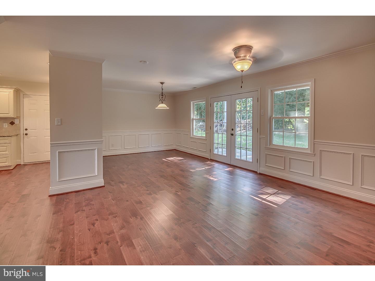 82 Hollow Road Levittown, PA 19056 - Photo 19 of 23 Gallery Image 19