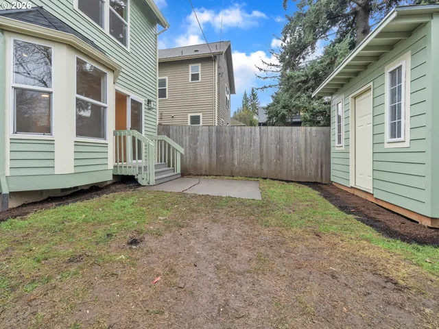 $589,900 | 3862 Southeast Ivon Street, Portland, OR 97202