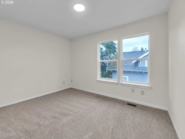 $589,900 | 3862 Southeast Ivon Street, Portland, OR 97202