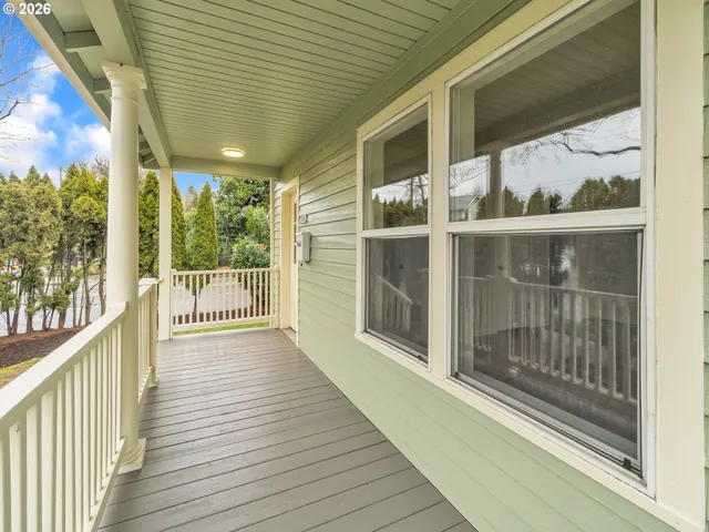 $589,900 | 3862 Southeast Ivon Street, Portland, OR 97202