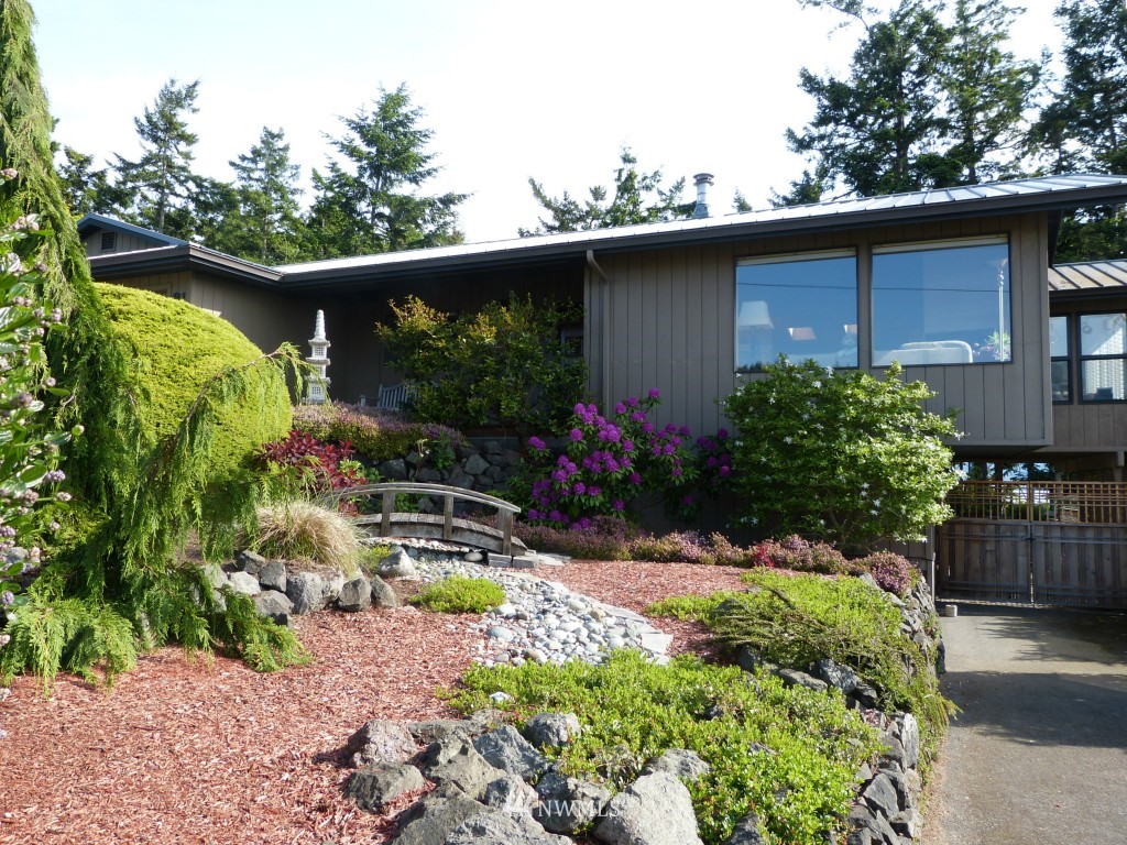 81 Victoria Loop Port Townsend, WA 98368 - Photo 1 of 1