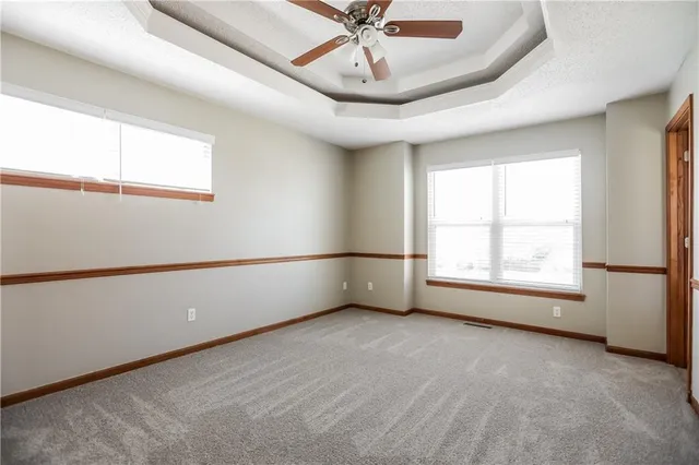 $2,200 | 205 North Walker Drive, Raymore, MO 64083