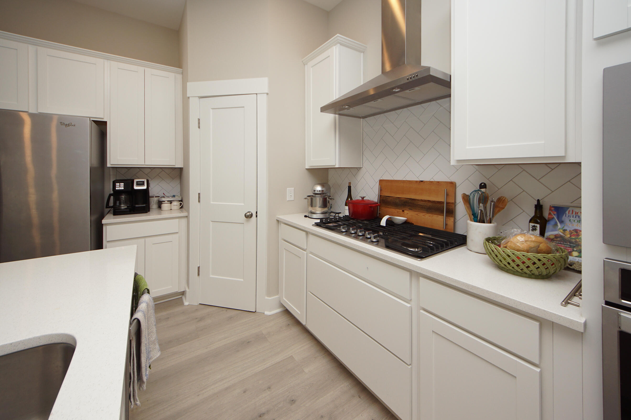 2072 Ten Point Drive Charleston, SC 29492 - Photo 11 of 50 072321 (34)