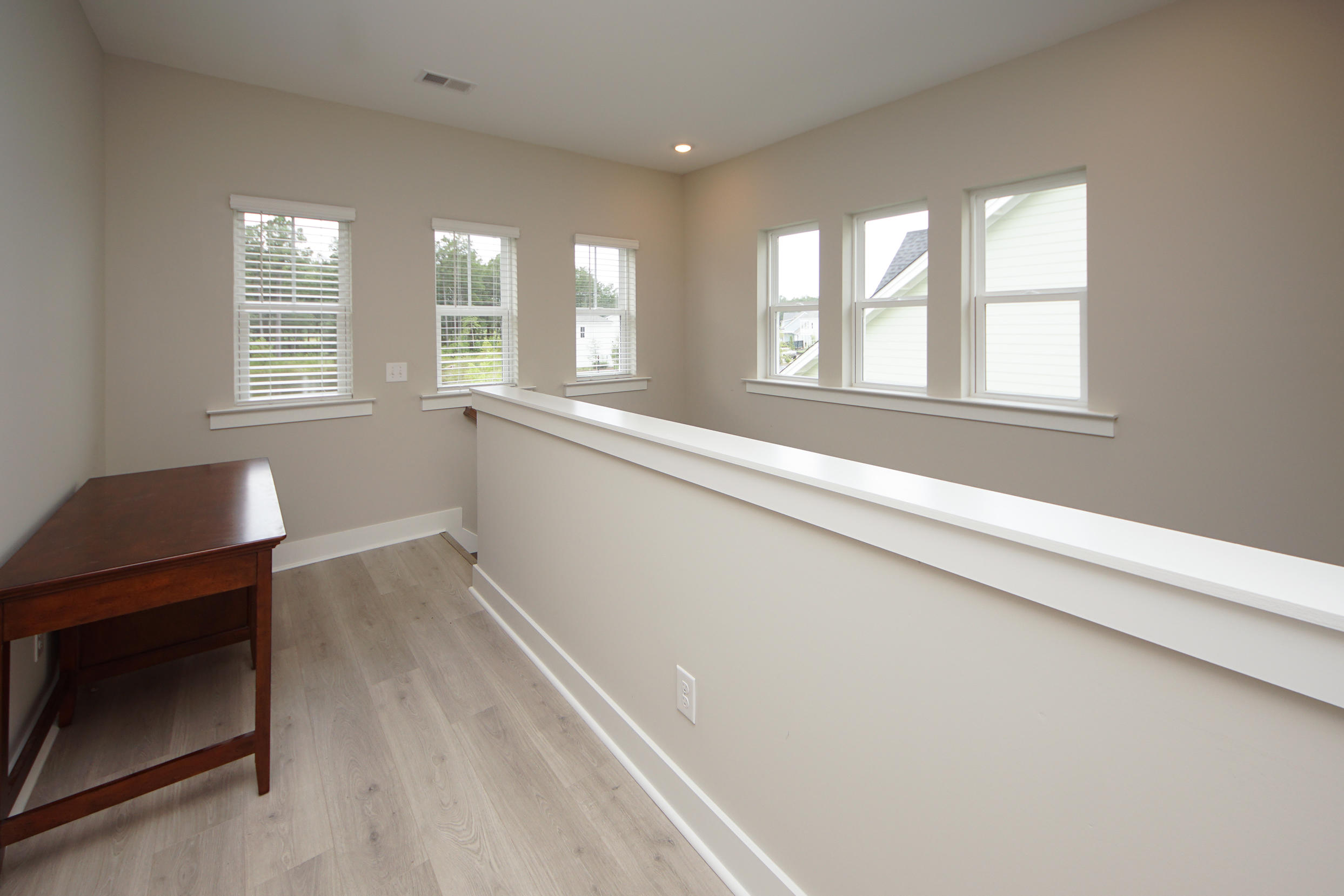 2072 Ten Point Drive Charleston, SC 29492 - Photo 19 of 50 072321 (14)