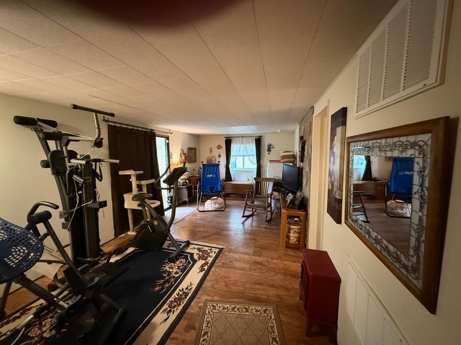 6538 Perry Road Magalia, CA 95954 - Photo 18 of 39 a view of a room with gym equipment
