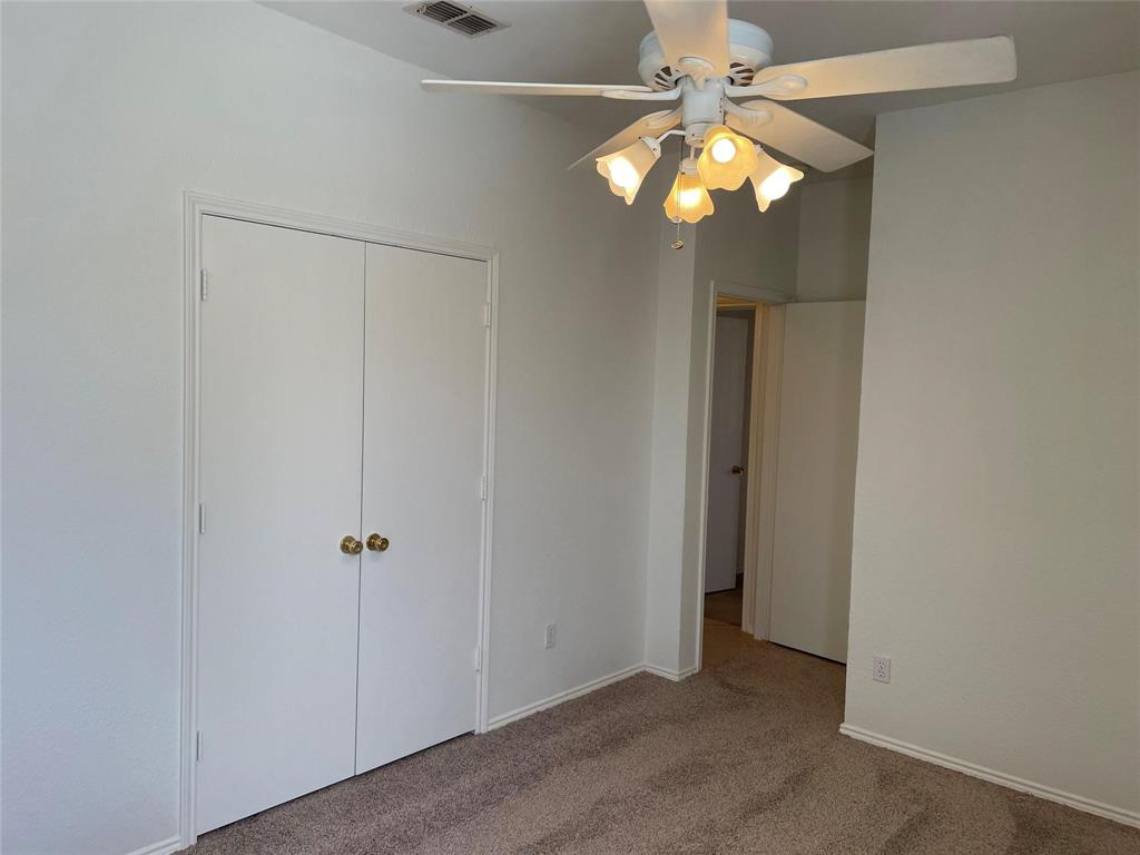 4432 Park Creek Court Fort Worth, TX 76137 - Photo 11 of 25