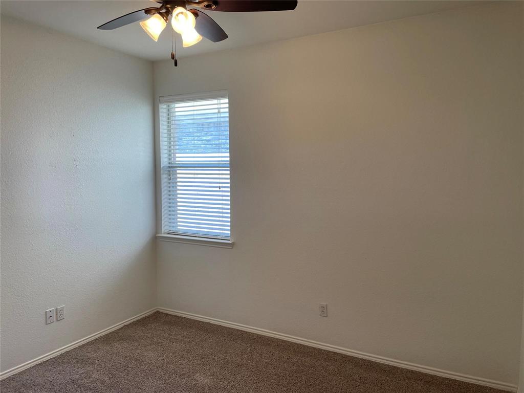 4432 Park Creek Court Fort Worth, TX 76137 - Photo 13 of 25