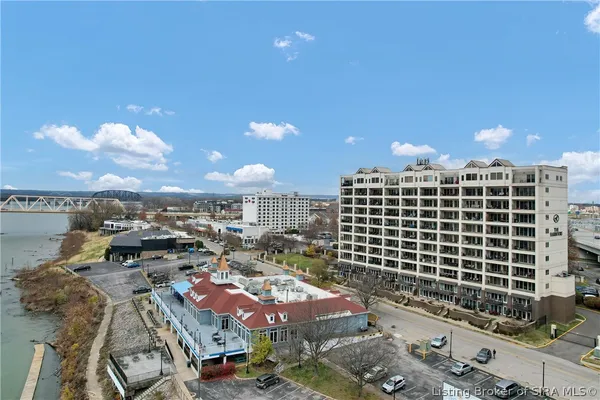 $498,500 | 606 West Riverside Drive, Jeffersonville, IN 47130