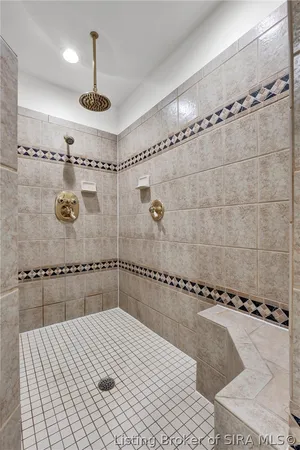$498,500 | 606 West Riverside Drive, Jeffersonville, IN 47130
