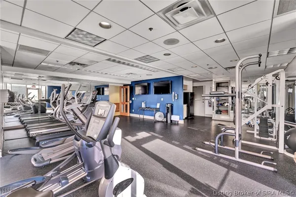 $498,500 | 606 West Riverside Drive, Jeffersonville, IN 47130