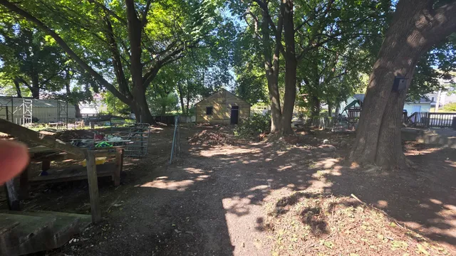 $200,000 | 207 North Rath Avenue, Ludington, MI 49431