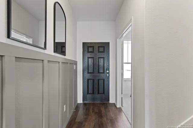 $343,270 | 421 Raven Row, Marion, TX 78124