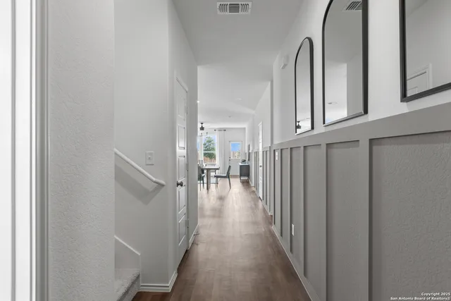 $343,270 | 421 Raven Row, Marion, TX 78124