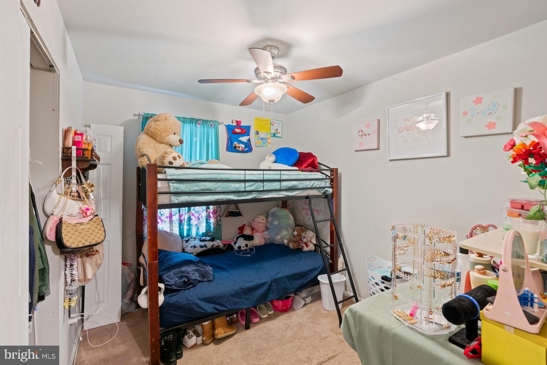 9315 Byrd Drive Manassas, VA 20110 - Photo 18 of 27 a children room with toys