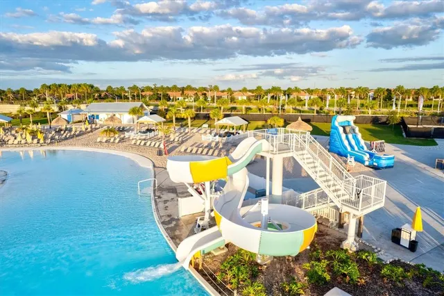 $299,900 | 17578 Holly Wl Avenue, Wimauma, FL 33598