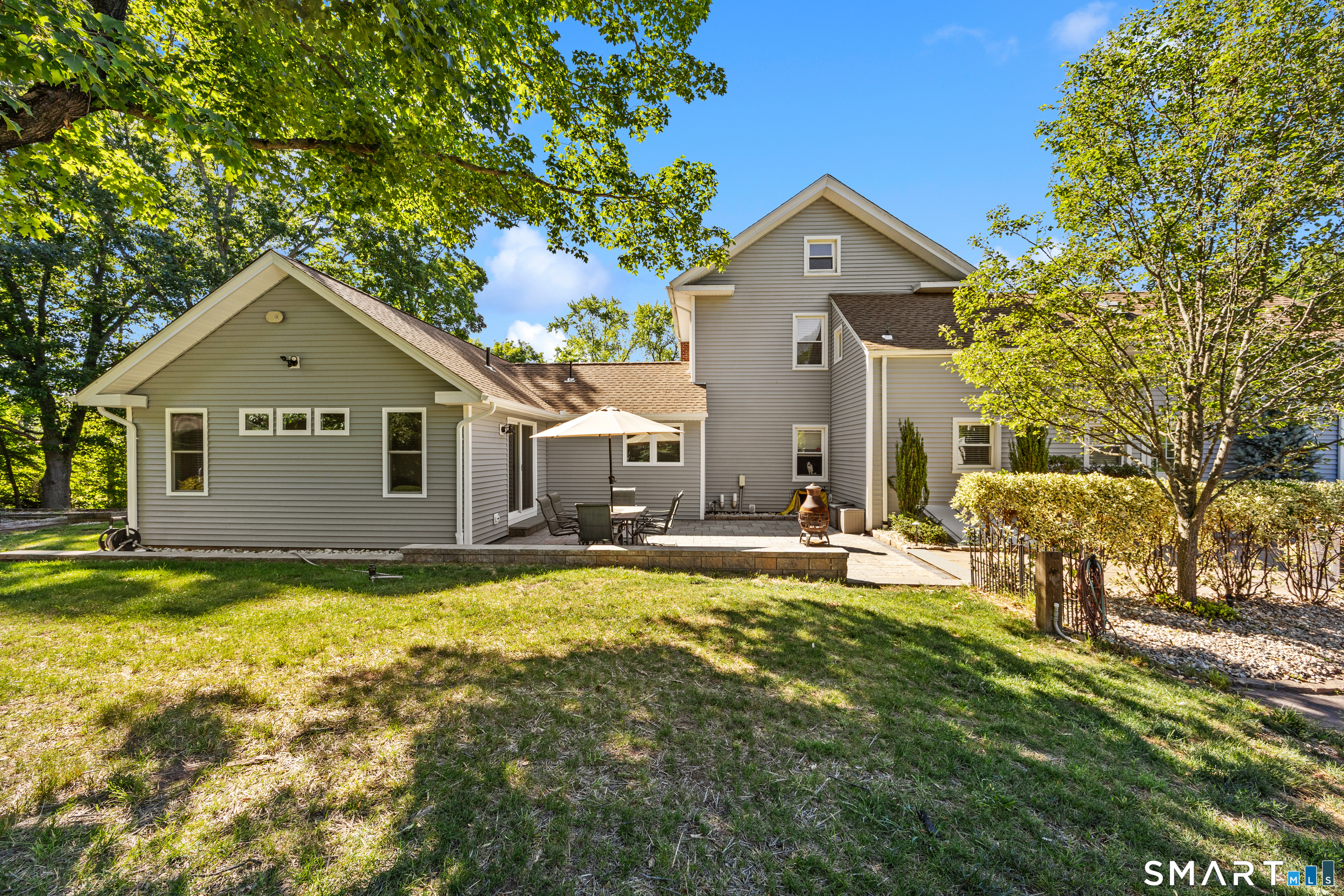 340 Middletown Avenue North Haven, CT 06473 - Photo 33 of 39