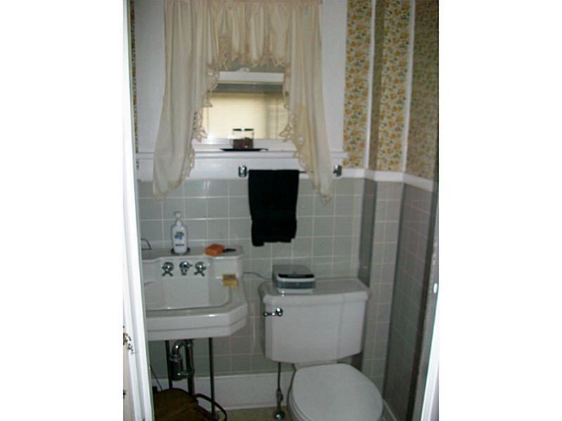 587 Ellsworth Road Blue Hill, ME 04614 - Photo 17 of 22 Bathroom.