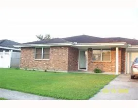 $1,575 | 136 Gardenia Lane, Waggaman, LA 70094