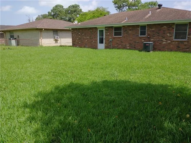 $1,575 | 136 Gardenia Lane, Waggaman, LA 70094