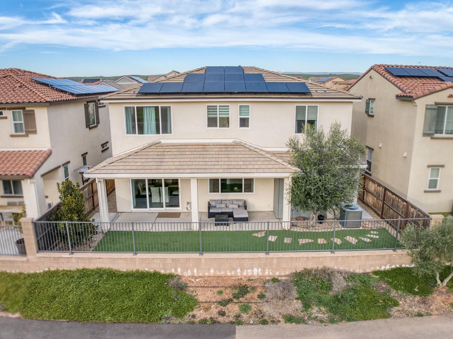 4236 Hillside Road Madera, CA 93636 - Photo 16 of 43