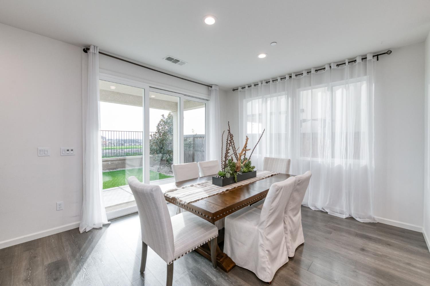 4236 Hillside Road Madera, CA 93636 - Photo 26 of 43