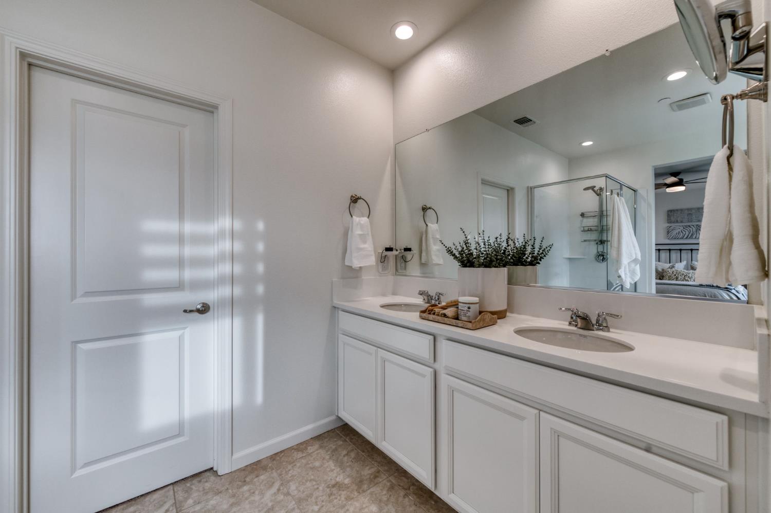 4236 Hillside Road Madera, CA 93636 - Photo 32 of 43