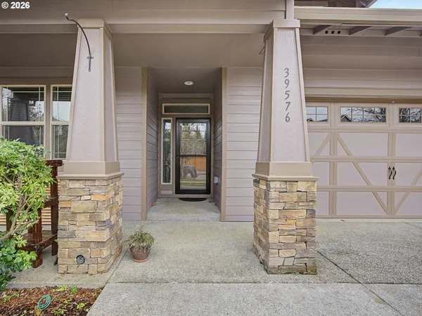 $695,000 | 39576 Trillium Street, Sandy, OR 97055