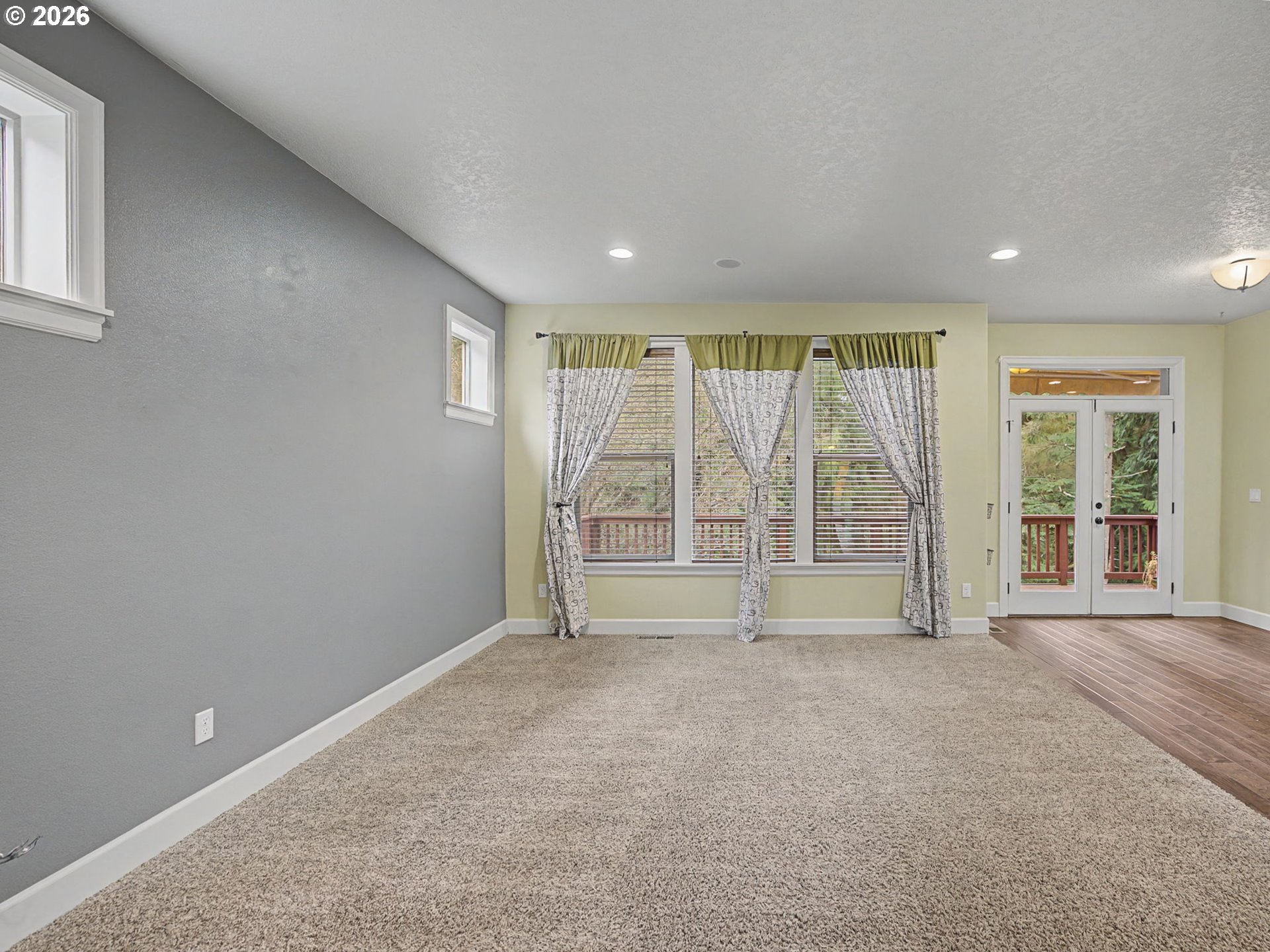 39576 Trillium Street Sandy, OR 97055 - Photo 7 of 48