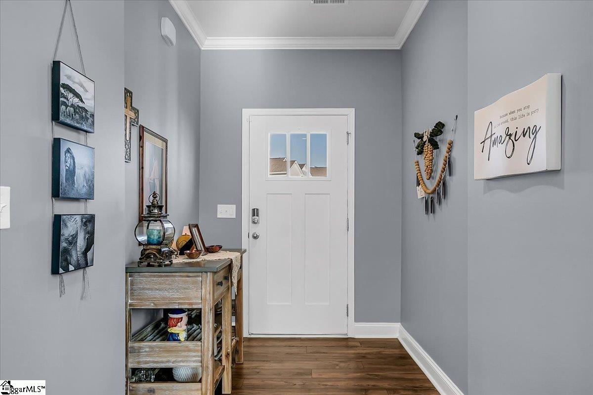 561 Yellow Fox Road Greer, SC 29650 - Photo 3 of 30 Gallery Image 3