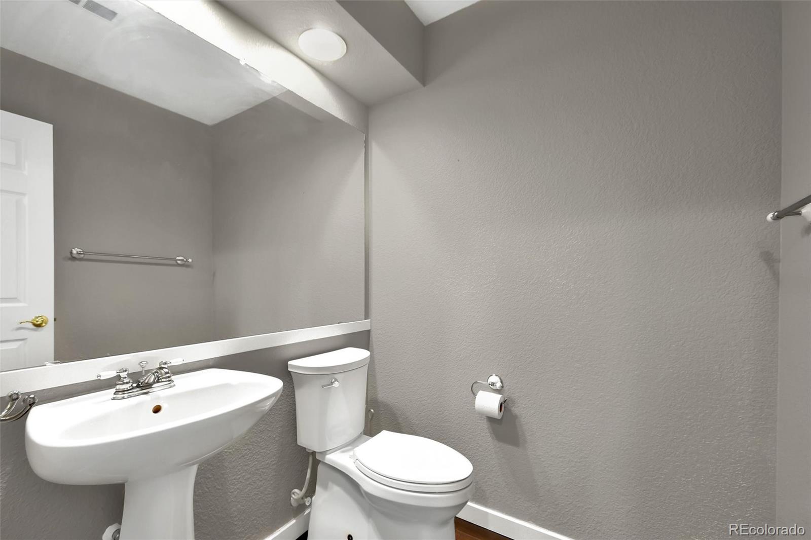 4945 Prebles Place Broomfield, CO 80023 - Photo 13 of 29