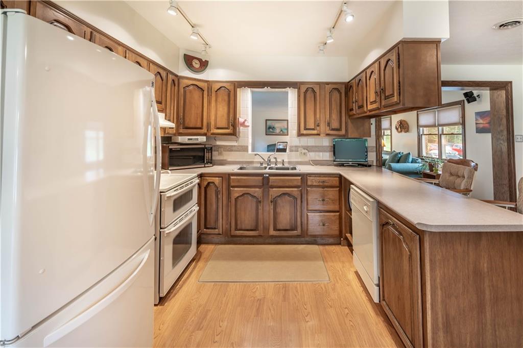 113 Grange Road Beaver Falls, PA 15010 - Photo 7 of 25