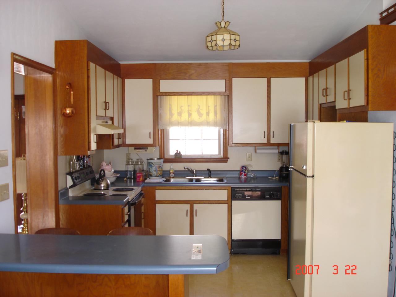 144 Charlie Road Hardy, VA 24101 - Photo 9 of 15 Kitchen