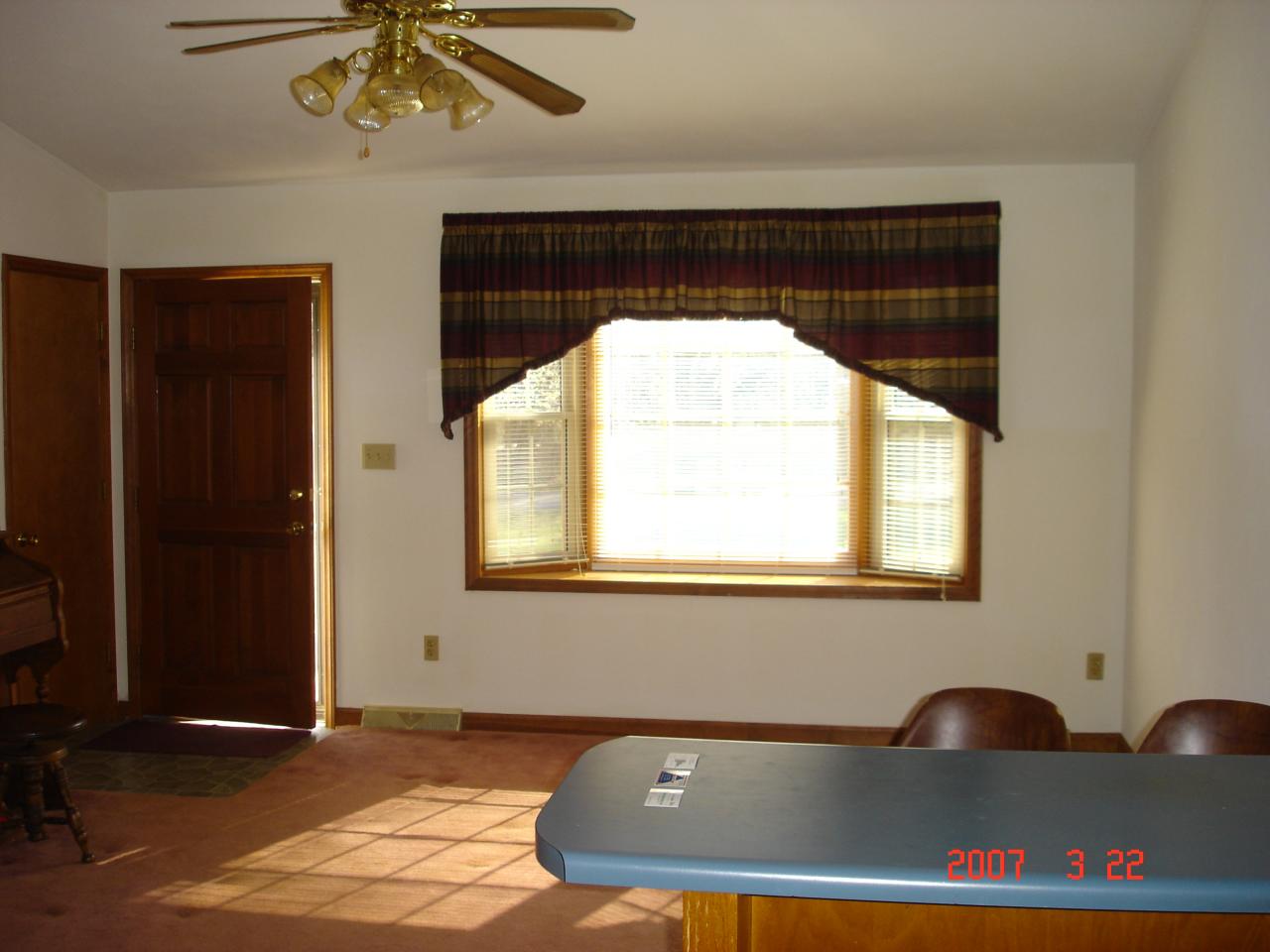144 Charlie Road Hardy, VA 24101 - Photo 10 of 15 Family Room