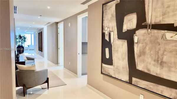 $45,000 | 300 Biscayne Blvd Way, Unit 2601E, Miami, FL 33131