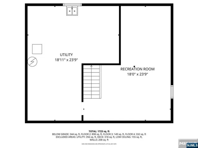 a picture of a floor plan