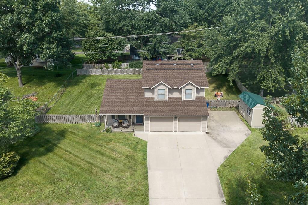 1211 Maple Street Eudora, KS 66025 - Photo 2 of 24