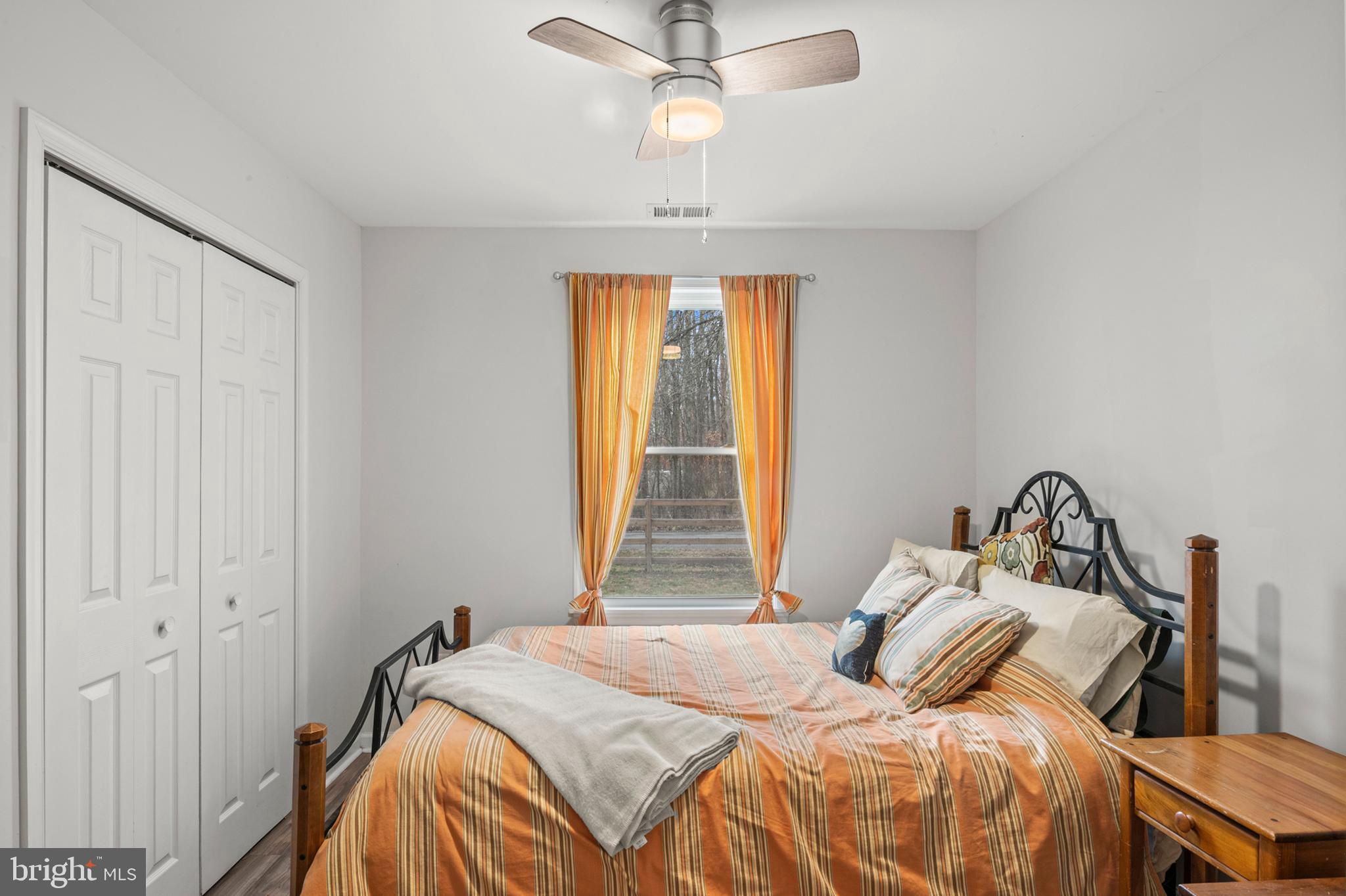 5610 Deale Churchton Road Churchton, MD 20733 - Photo 17 of 24 2nd Bedroom