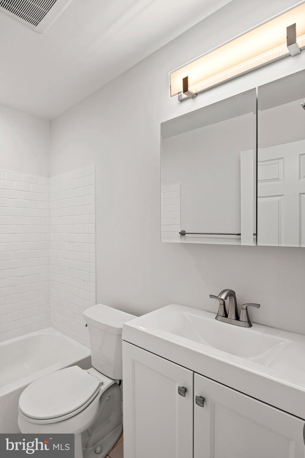 5610 Deale Churchton Road Churchton, MD 20733 - Photo 19 of 24 2nd Full Bath