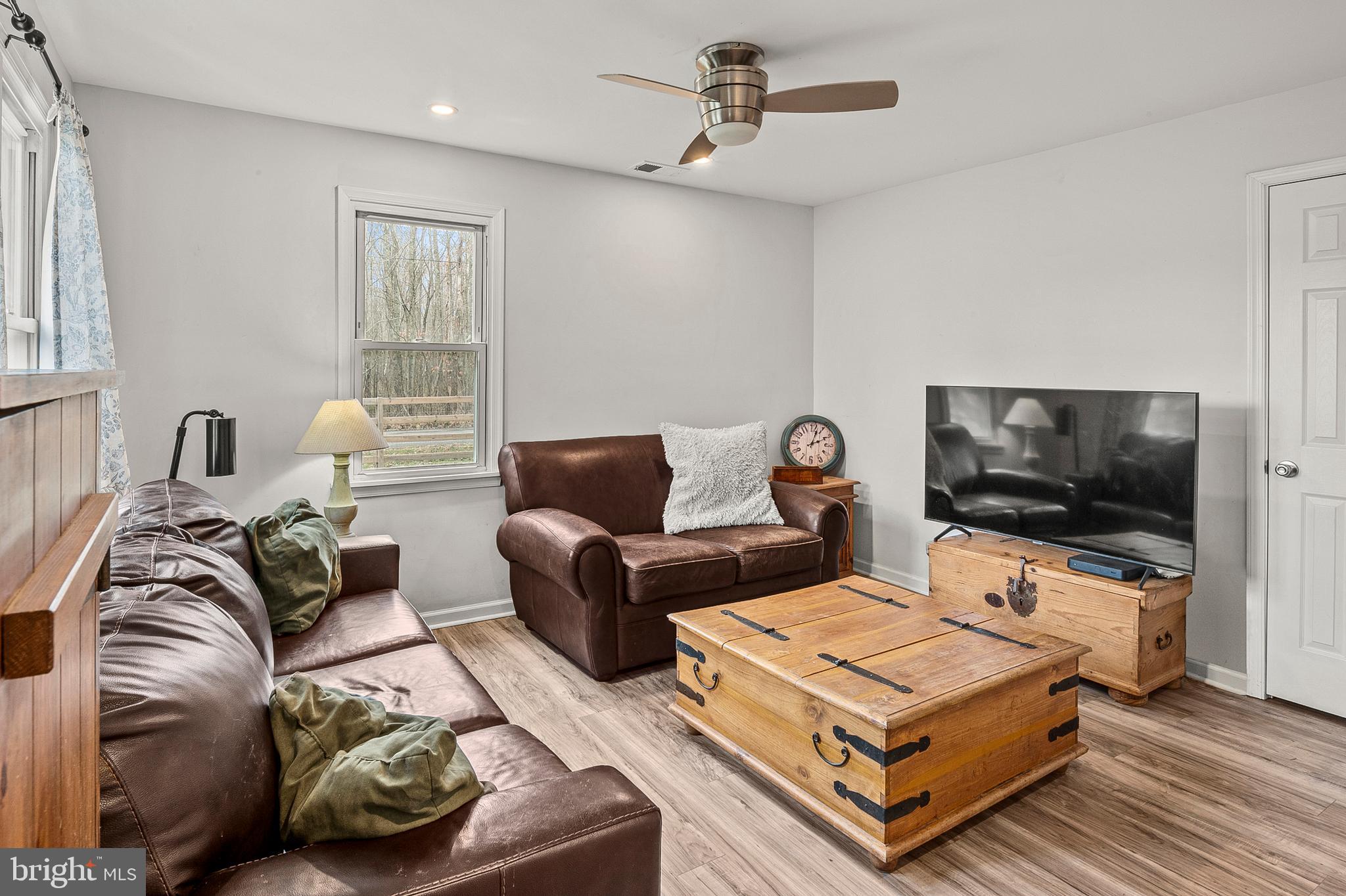 5610 Deale Churchton Road Churchton, MD 20733 - Photo 9 of 24